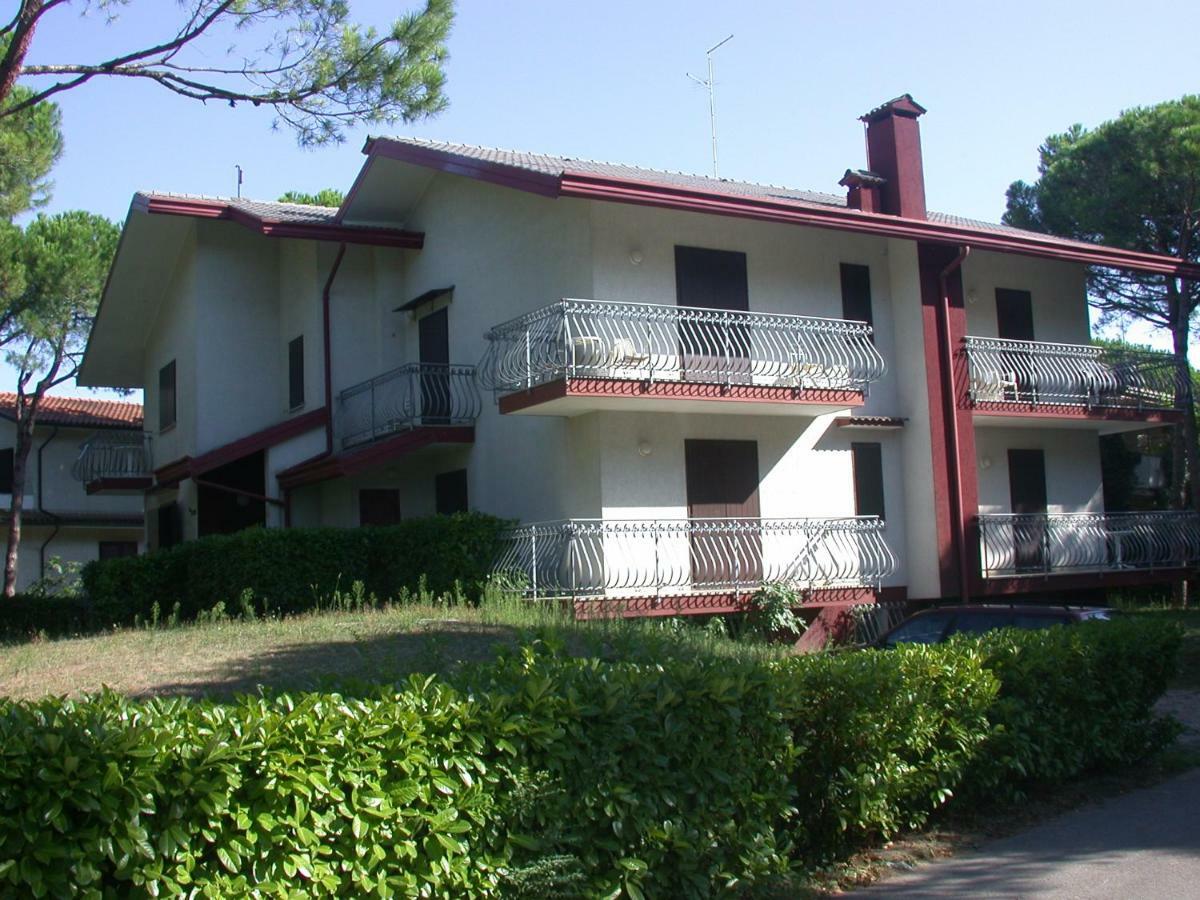 Villa Flamicia Lignano Sabbiadoro Esterno foto