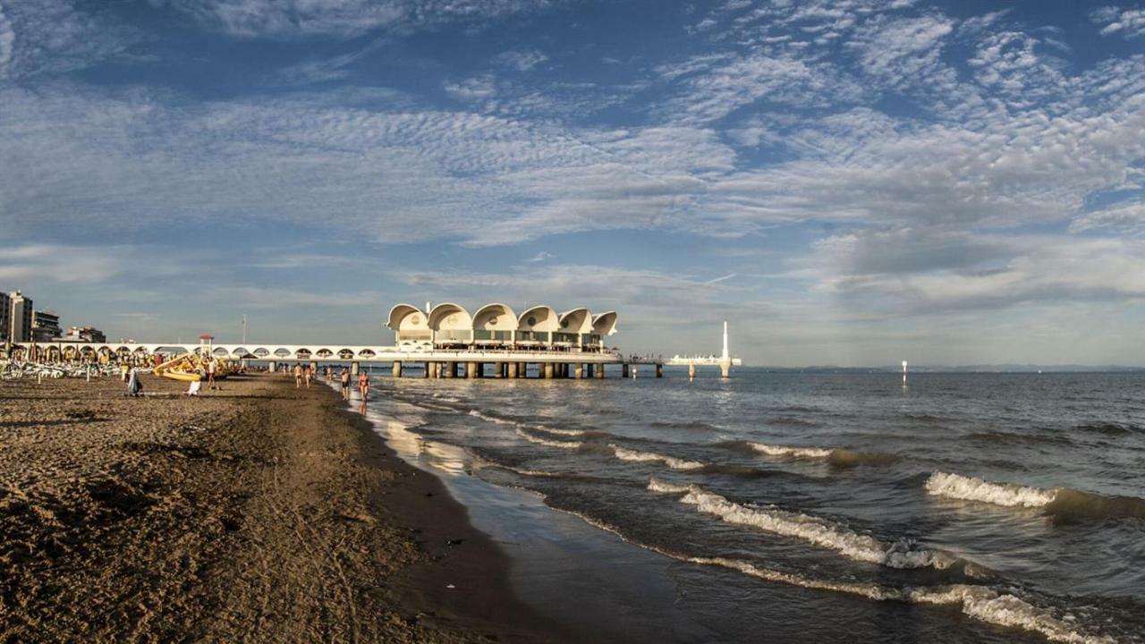Villa Flamicia Lignano Sabbiadoro Esterno foto